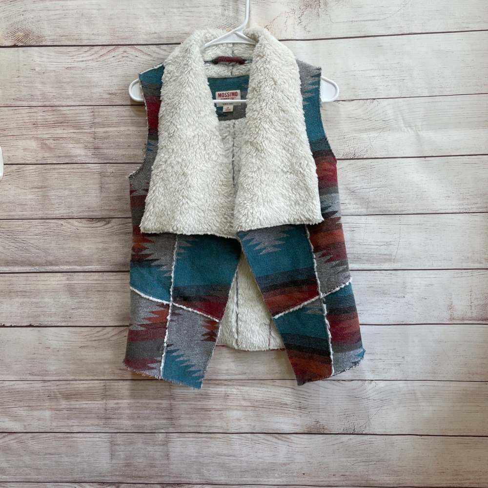 MOSSIMO TRIBAL PRINT SHERPA LINED VEST - Picture 1 of 5